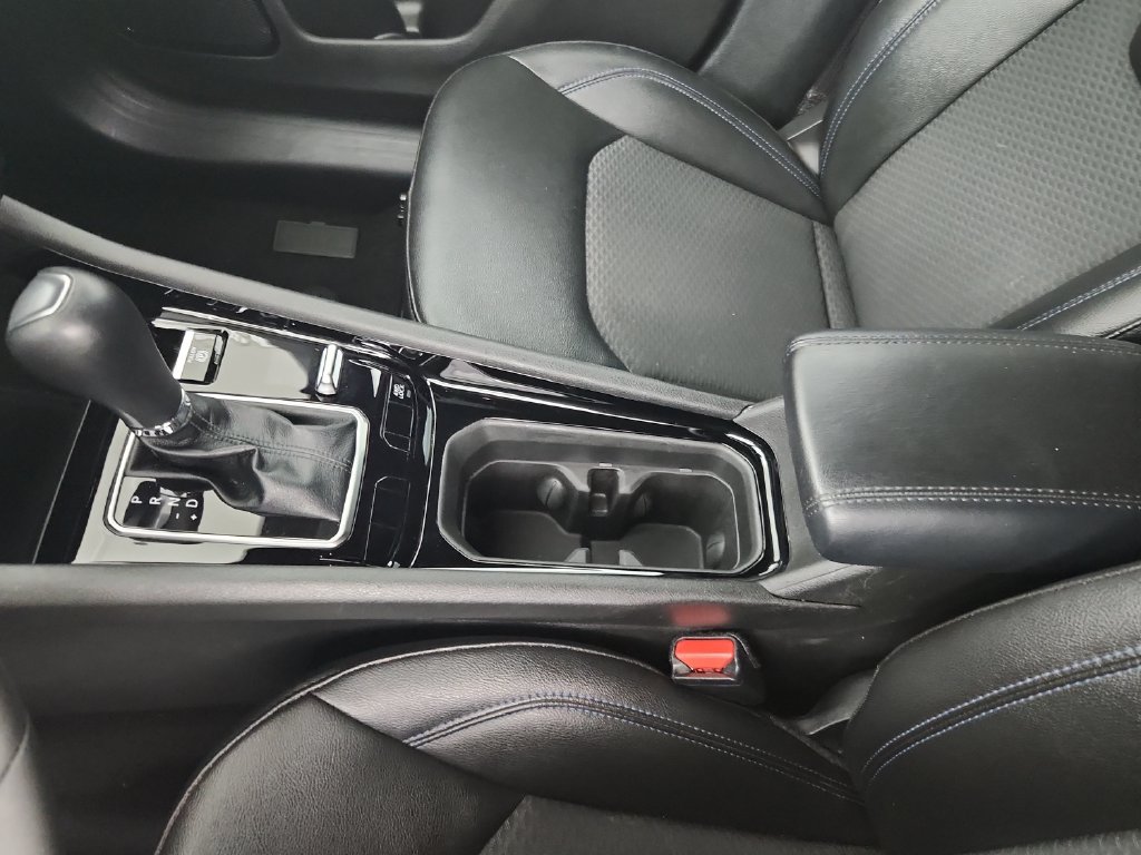 Certified 2025 Jeep Compass Latitude w/ Convenience Group AWD/4WD image 32