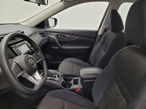 Used 2019 Nissan Rogue S image 17