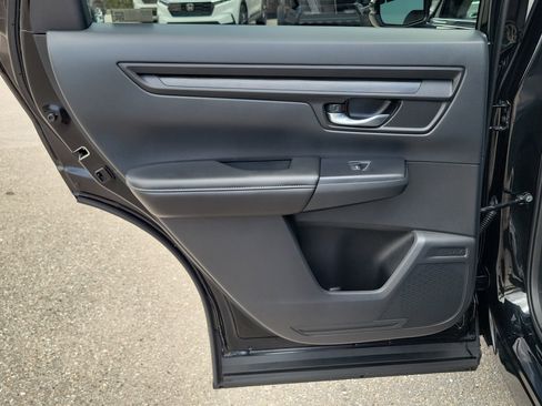 Used 2025 Honda CR-V EX image 16