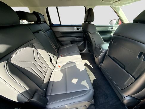 New 2026 Hyundai Santa Fe SEL FWD image 19
