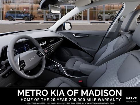 New 2026 Kia Niro Wind image 17