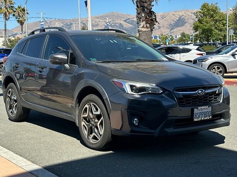 Used 2020 Subaru Crosstrek 2.0i Limited w/ Moonroof Package w/Navigation AWD/4WD image 2
