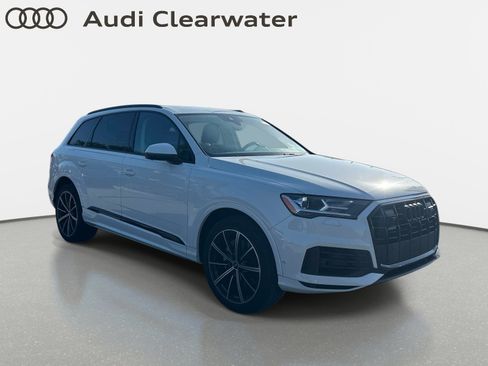 Used 2021 Audi Q7 3.0T Premium Plus w/ Executive Package AWD/4WD image 4