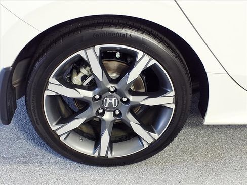 Used 2026 Honda Civic Sport Touring image 5