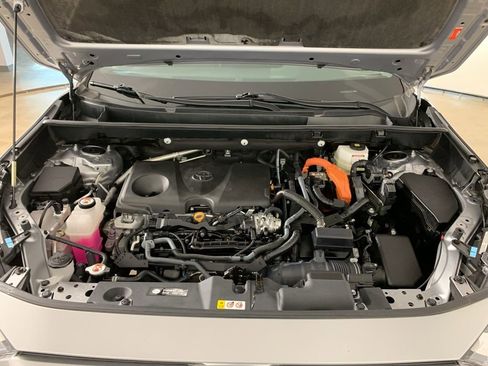 Used 2022 Toyota RAV4 XLE w/ Convenience Package AWD/4WD image 35