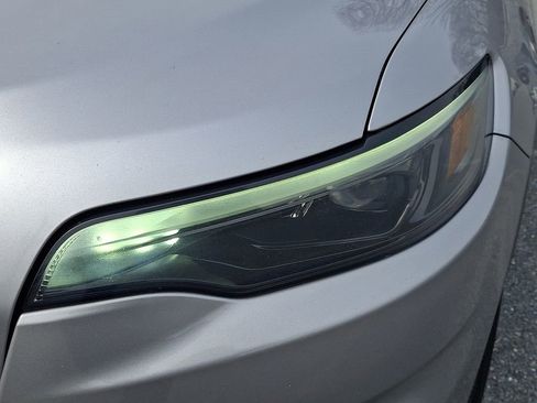 Used 2020 Jeep Cherokee Latitude image 13