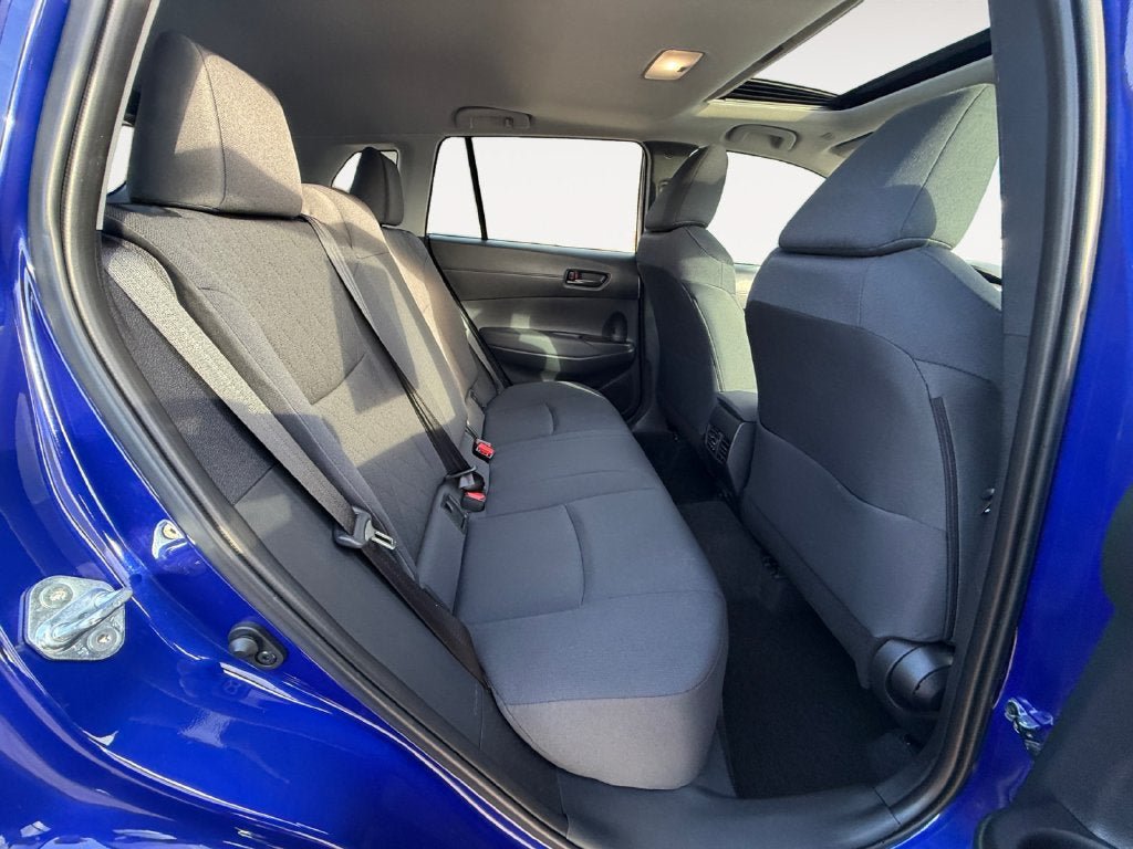 Used 2024 Toyota Corolla Cross LE w/ Moonroof Package AWD/4WD image 23