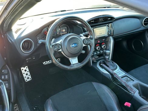 Used 2017 Subaru BRZ Limited image 19