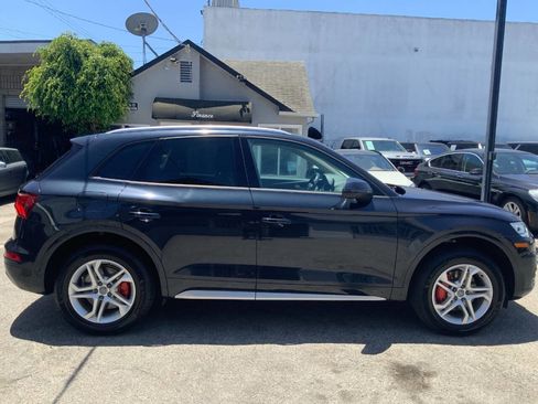 Used 2018 Audi Q5 2.0T Premium w/ Convenience Package AWD/4WD image 19