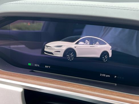 Used 2022 Tesla Model X AWD/4WD image 26