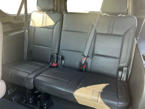 Used 2024 Chevrolet Suburban RST w/ Luxury Package image 21