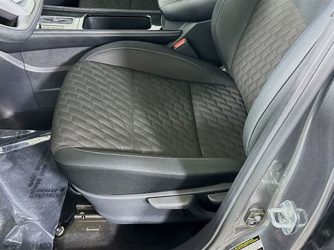 Certified 2021 Nissan Kicks SV FWD image 22