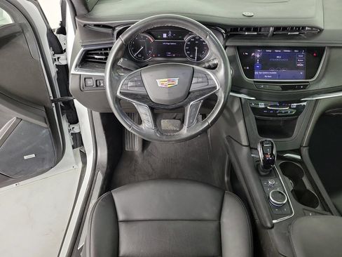 Used 2023 Cadillac XT5 Premium Luxury AWD/4WD image 17