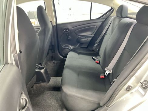 Used 2014 Nissan Versa S FWD image 21