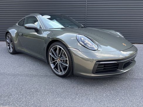 Used 2023 Porsche 911 Carrera image 21