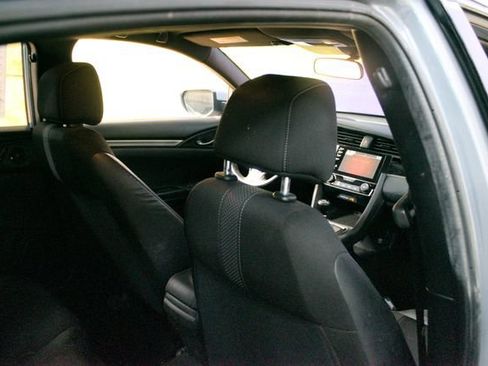 Used 2020 Honda Civic Sport image 9