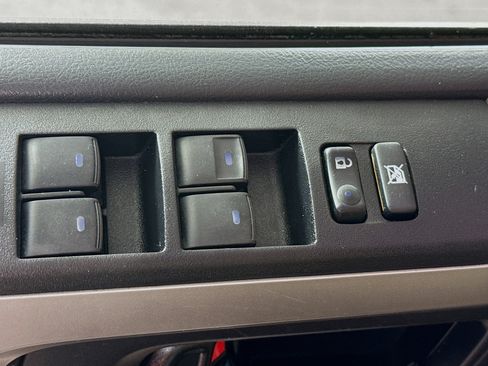 Used 2014 Toyota 4Runner SR5 RWD image 21