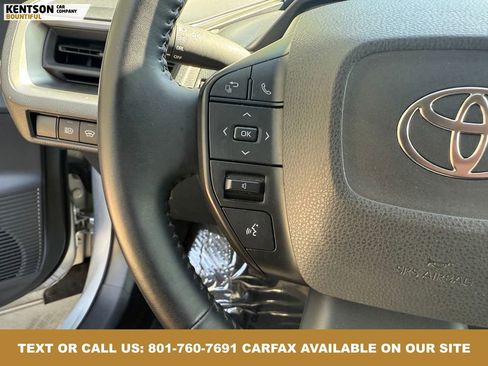 Used 2024 Toyota Prius LE image 20