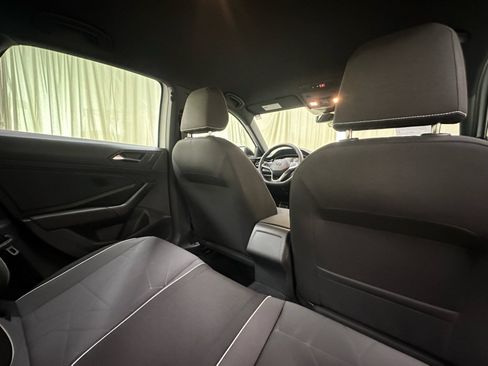 Used 2025 Volkswagen Jetta Sport FWD image 17