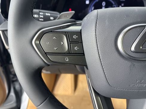 New 2026 Lexus RZ 350e PREMIUM image 11