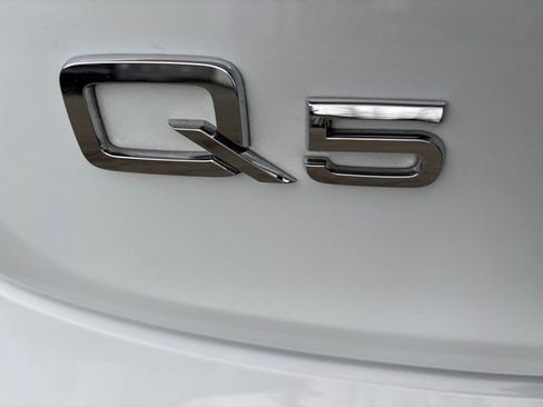Used 2020 Audi Q5 Prestige AWD/4WD image 26
