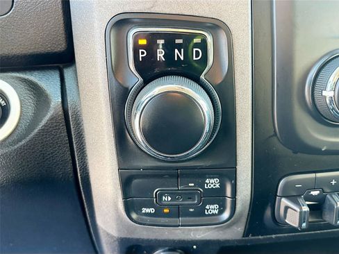 Used 2022 RAM 1500 Tradesman w/ Chrome Appearance Group image 18