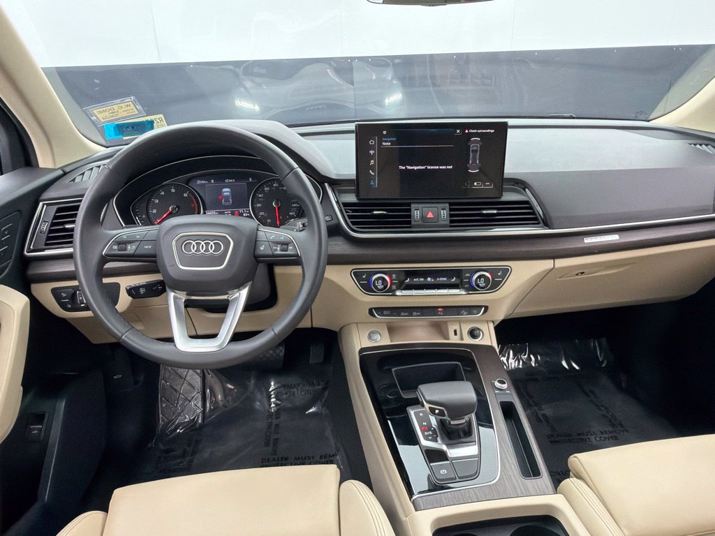 Used 2024 Audi Q5 2.0T Premium AWD/4WD image 7