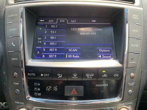 Used 2014 Lexus IS 250C w/ F-Sport Package w/as Tires RWD image 23