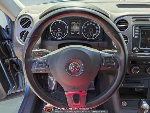 Used 2017 Volkswagen Tiguan S FWD image 18
