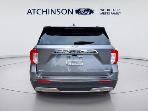 Certified 2023 Ford Explorer XLT w/ Equipment Group 202A AWD/4WD image 6