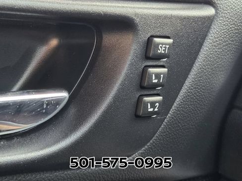 Used 2016 Subaru Outback 2.5i Limited AWD/4WD image 38