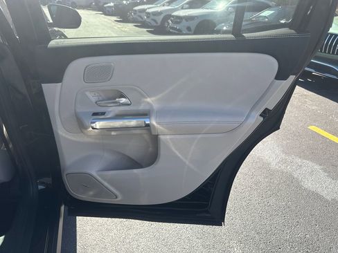 New 2026 Mercedes-Benz GLB 250 image 17