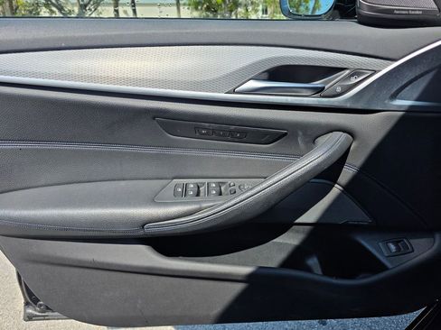 Used 2019 BMW 540i xDrive w/ M Sport Package image 24