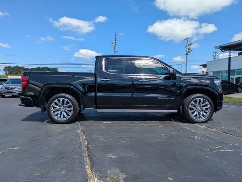 Used 2024 GMC Sierra 1500 Denali Ultimate AWD/4WD image 3