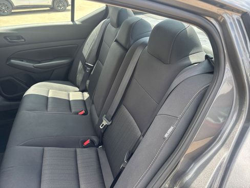 Used 2025 Nissan Altima 2.5 SV image 24