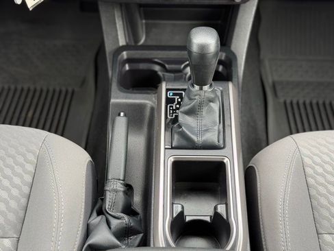Used 2022 Toyota Tacoma SR5 image 26