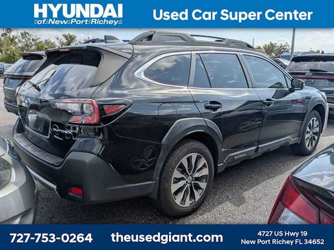 Used 2025 Subaru Outback Limited w/ Popular Package #2 AWD/4WD image 2
