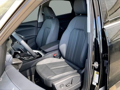 Used 2026 Audi Q5 Premium AWD/4WD image 9