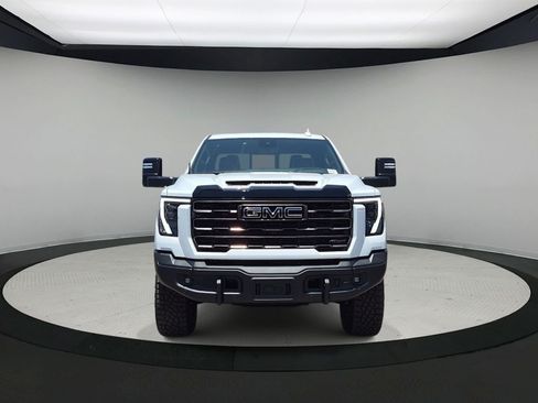 New 2026 GMC Sierra 2500 AT4X w/ AT4X AEV Edition AWD/4WD image 4