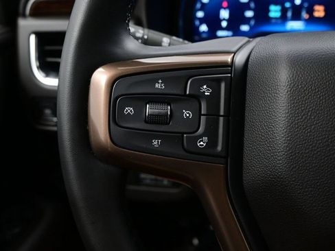 Used 2024 Chevrolet Tahoe High Country AWD/4WD image 17