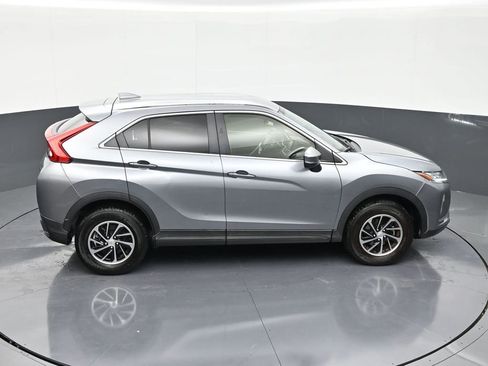 Used 2020 Mitsubishi Eclipse Cross ES AWD/4WD image 17