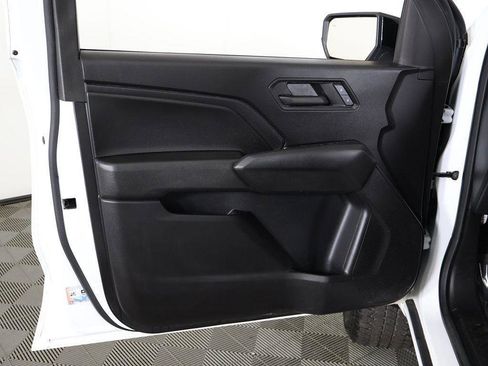 Used 2024 Chevrolet Colorado Trail Boss image 19