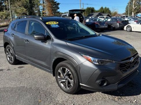 Used 2024 Subaru Crosstrek 2.0i Premium image 1