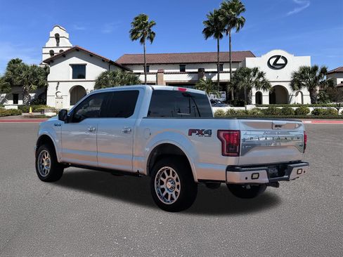 Used 2017 Ford F150 Platinum w/ Equipment Group 701A Luxury AWD/4WD image 4