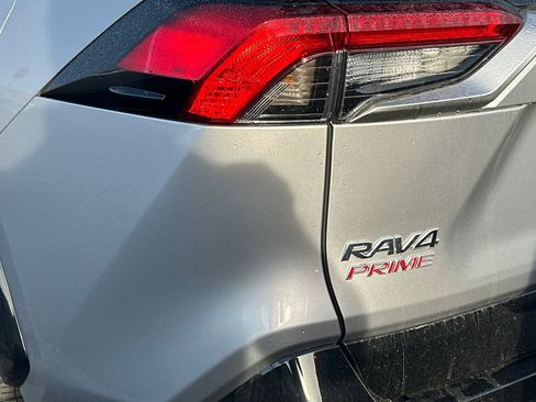 Used 2024 Toyota RAV4 XSE w/ Weather Package image 6