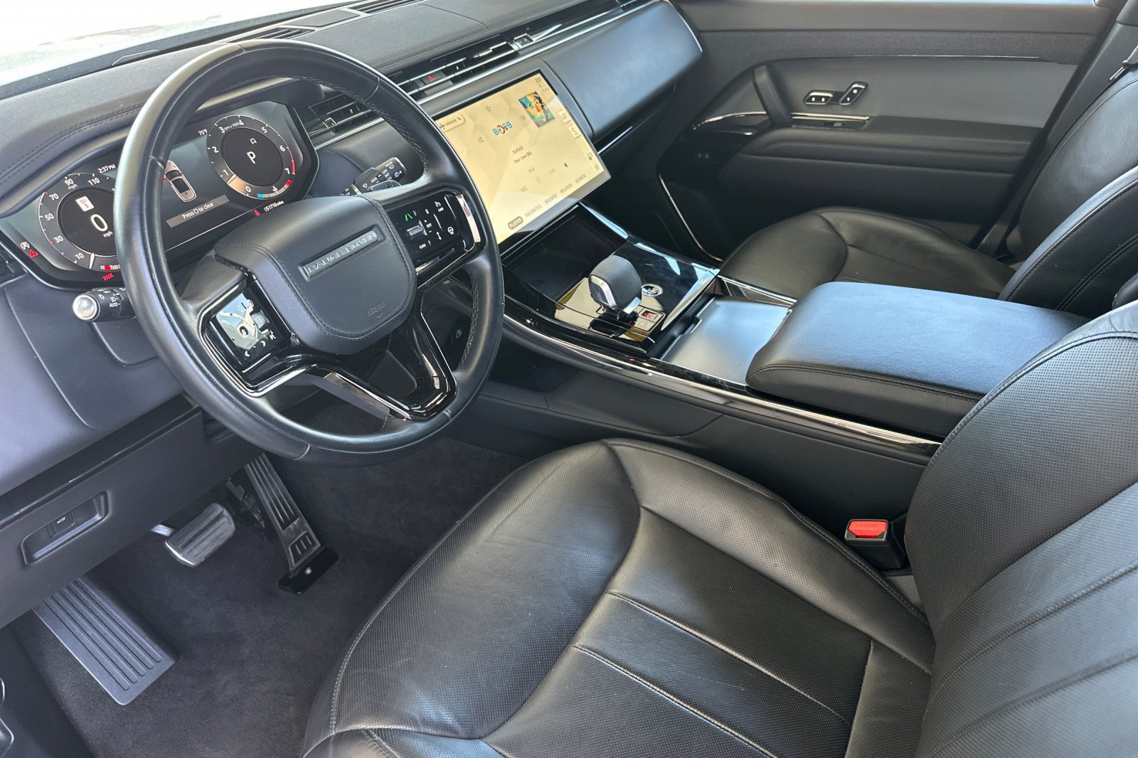 Used 2024 Land Rover Range Rover Sport Dynamic SE AWD/4WD image 11