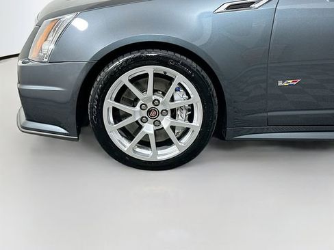 Used 2012 Cadillac CTS V RWD image 39