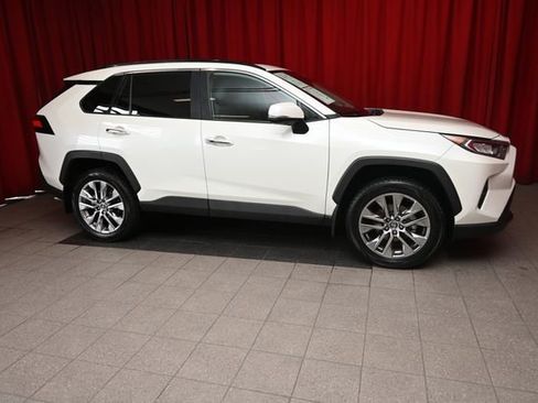 Certified 2020 Toyota RAV4 Limited image 10
