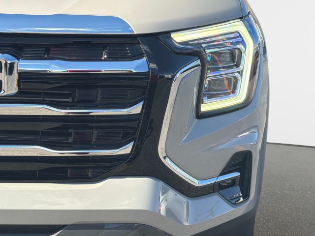 New 2027 GMC Terrain Elevation w/ Elevation Premium Package FWD image 9
