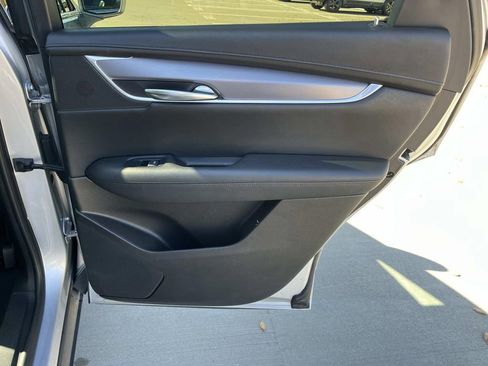 Used 2019 Cadillac XT5 Premium Luxury image 20